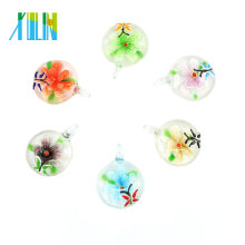 Vente chaude fille cadeau plat rond Lampwork verre fondu fleur pendentifs 12pcs / box, MC0032